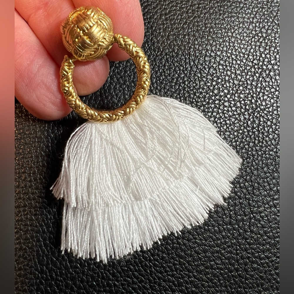 Door-Knocker Fringe Earrings - Picture 4 of 11